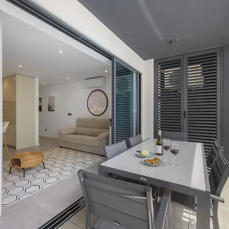 Terracos De Ii Navy By Real * Quarteira